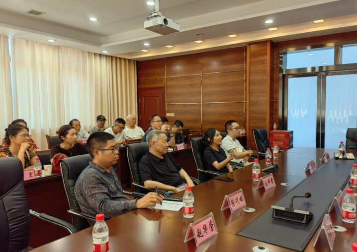 在宣香港同胞发言.png